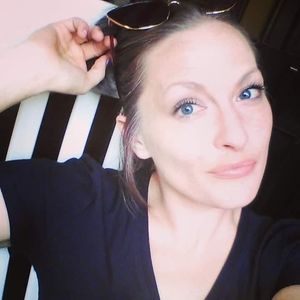 Meet your Posher, Courtney